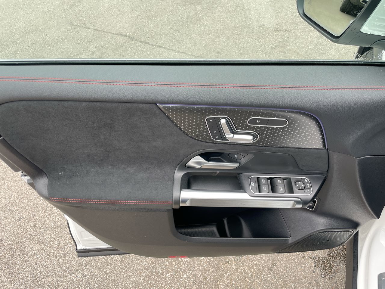 2025 Mercedes-Benz EQB in Richmond, British Columbia