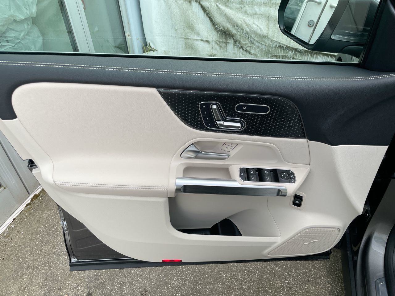 2025 Mercedes-Benz EQB in Richmond, British Columbia