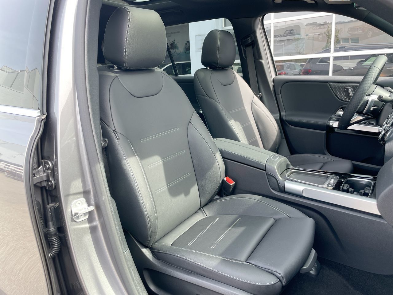 Mercedes-Benz EQB  2025 à Richmond, Colombie-Britannique