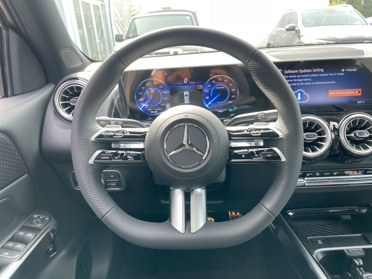 Mercedes-Benz EQB  2025 à Richmond, Colombie-Britannique