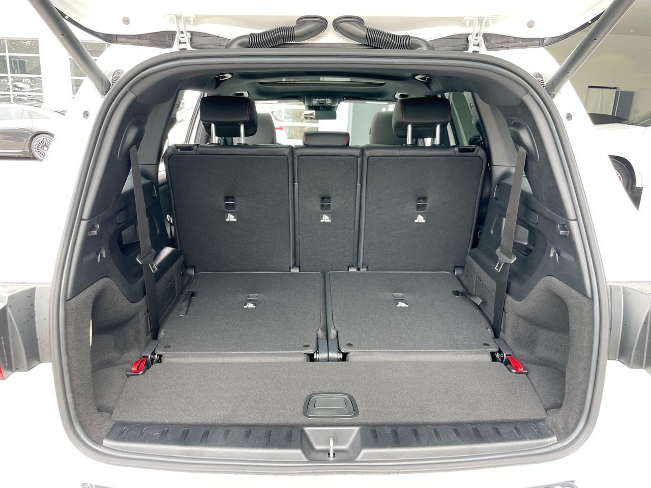 2025 Mercedes-Benz EQB