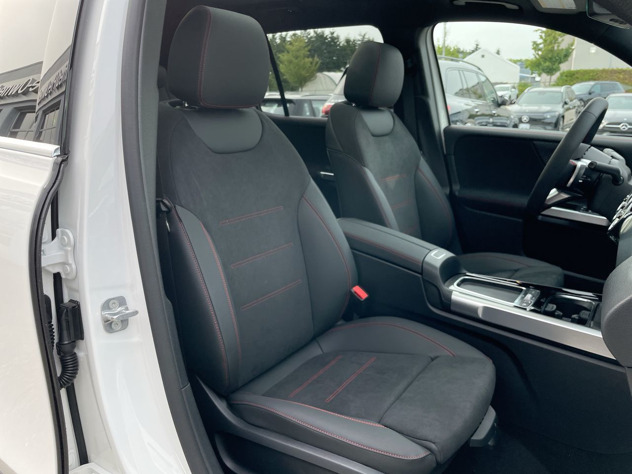 2025 Mercedes-Benz EQB in Richmond, British Columbia