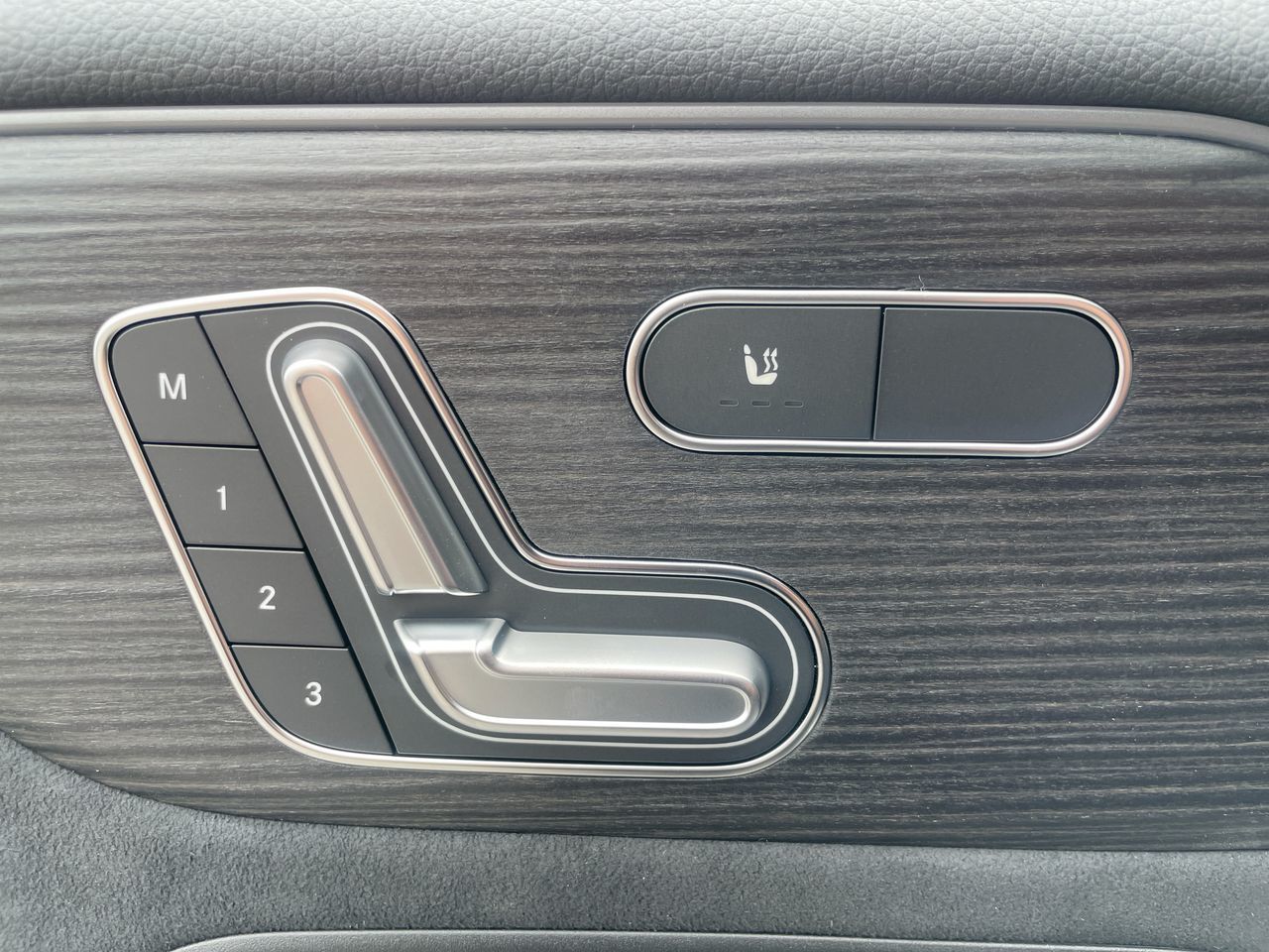 2025 Mercedes-Benz EQB in Richmond, British Columbia