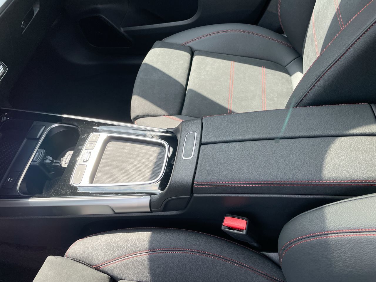 2025 Mercedes-Benz EQB in Richmond, British Columbia