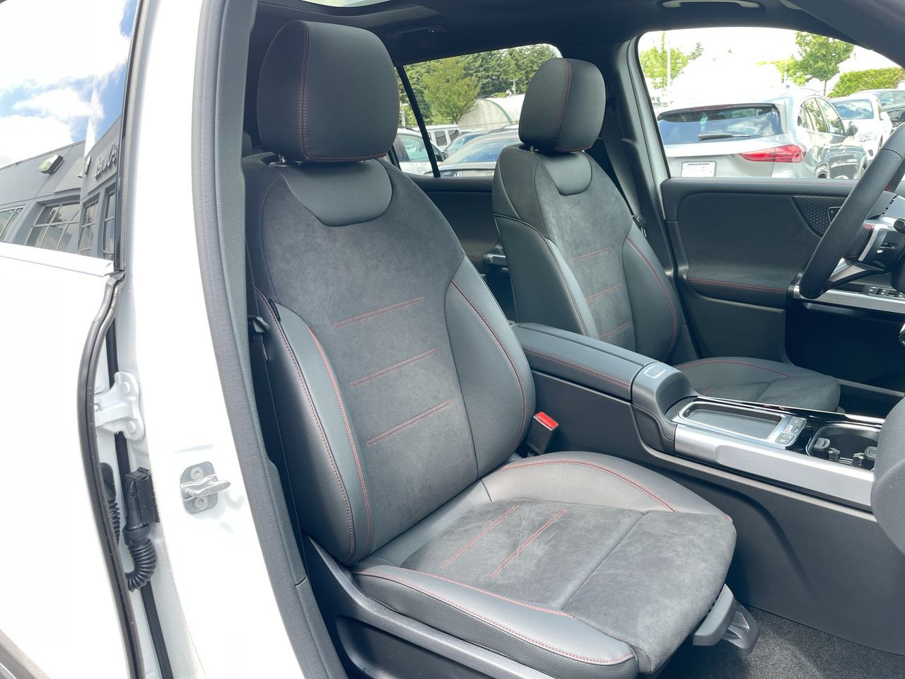 2025 Mercedes-Benz EQB in Richmond, British Columbia