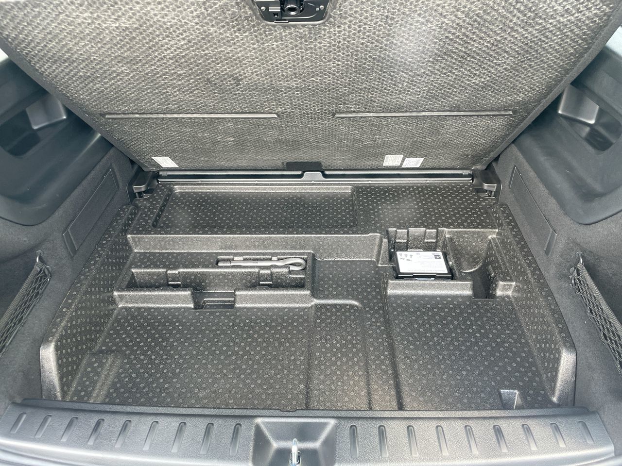 2025 Mercedes-Benz EQB in Richmond, British Columbia