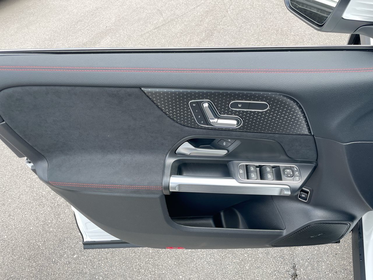 2025 Mercedes-Benz EQB in Richmond, British Columbia