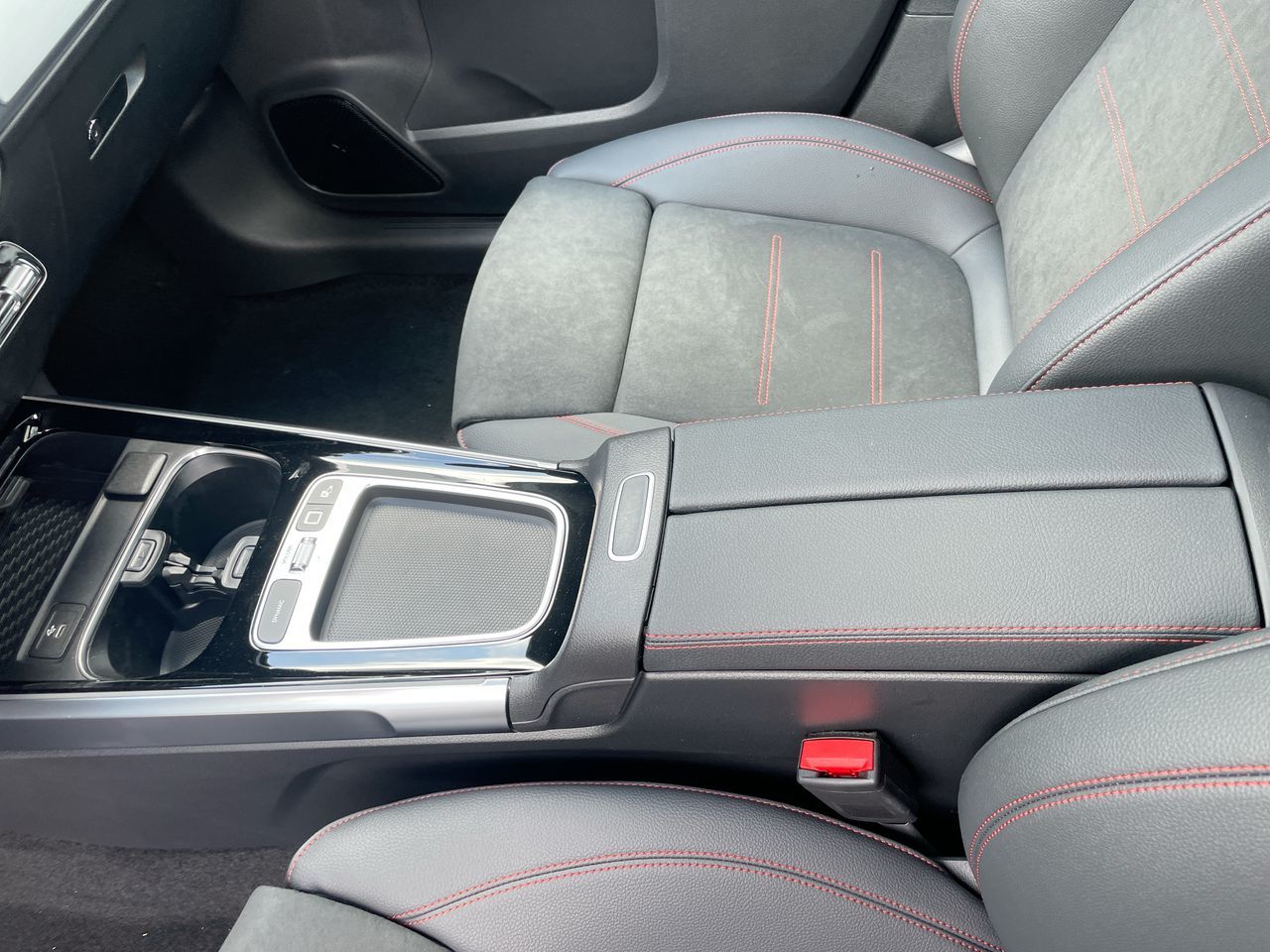 2025 Mercedes-Benz EQB in Richmond, British Columbia