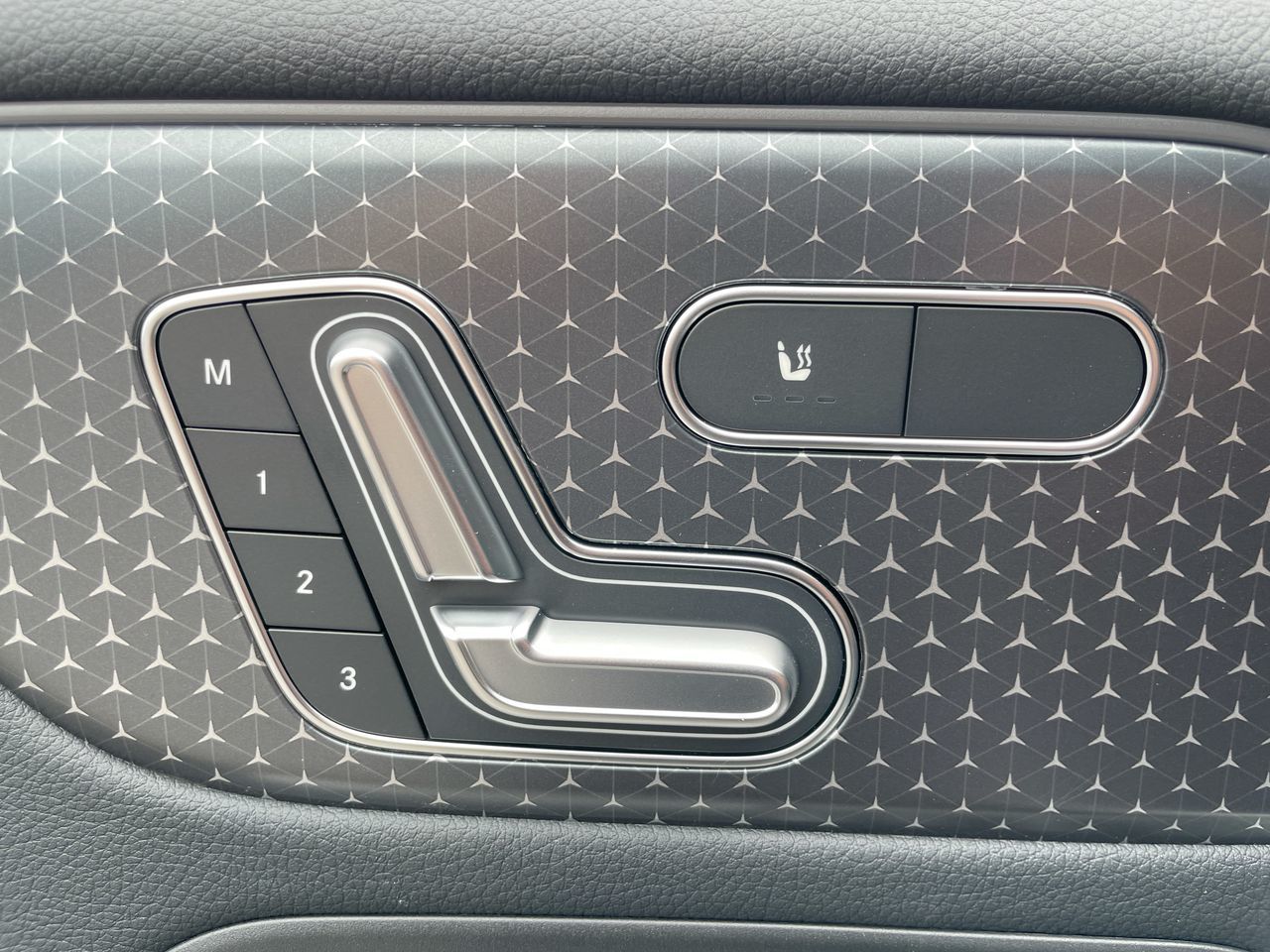 2025 Mercedes-Benz EQB in Richmond, British Columbia