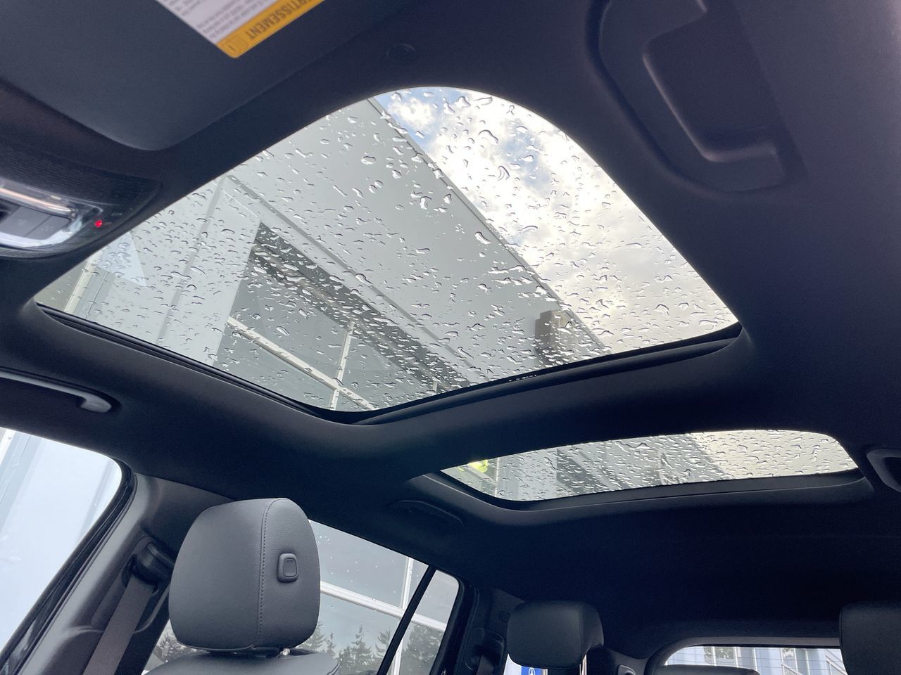 Mercedes-Benz EQB  2025 à Richmond, Colombie-Britannique