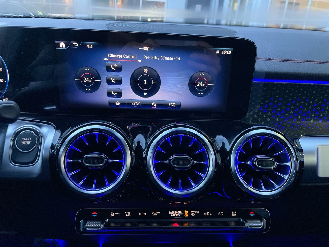 2025 Mercedes-Benz EQB in Richmond, British Columbia