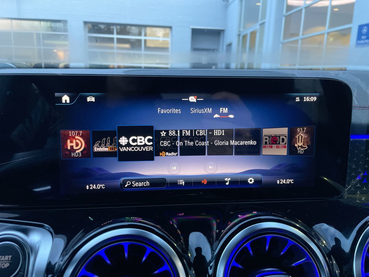 2025 Mercedes-Benz EQB in Richmond, British Columbia