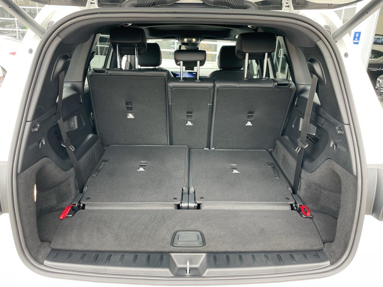 2024 Mercedes-Benz EQB300