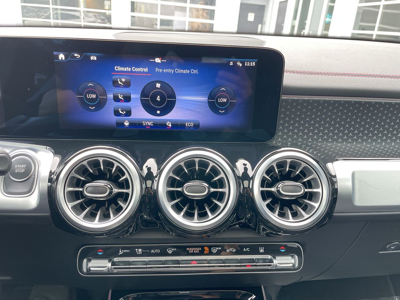 2024 Mercedes-Benz EQB300