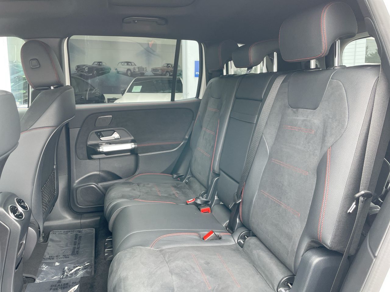 2024 Mercedes-Benz EQB300