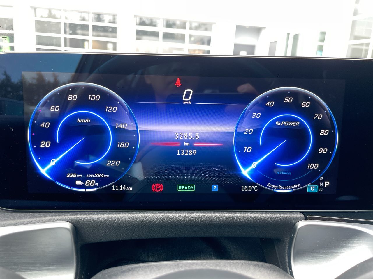 2024 Mercedes-Benz EQB300