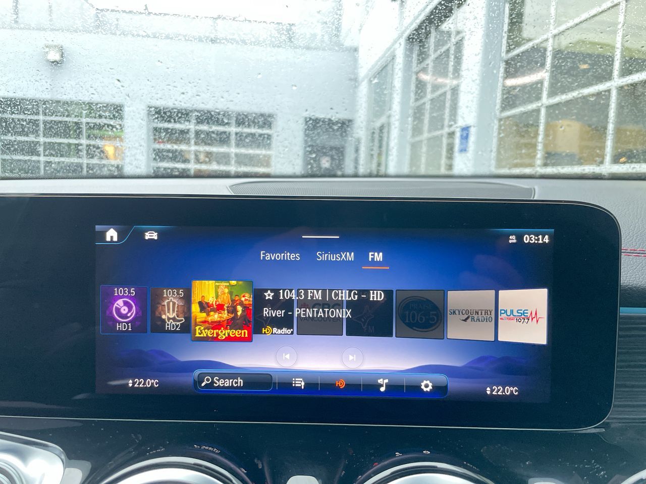 2024 Mercedes-Benz EQB300