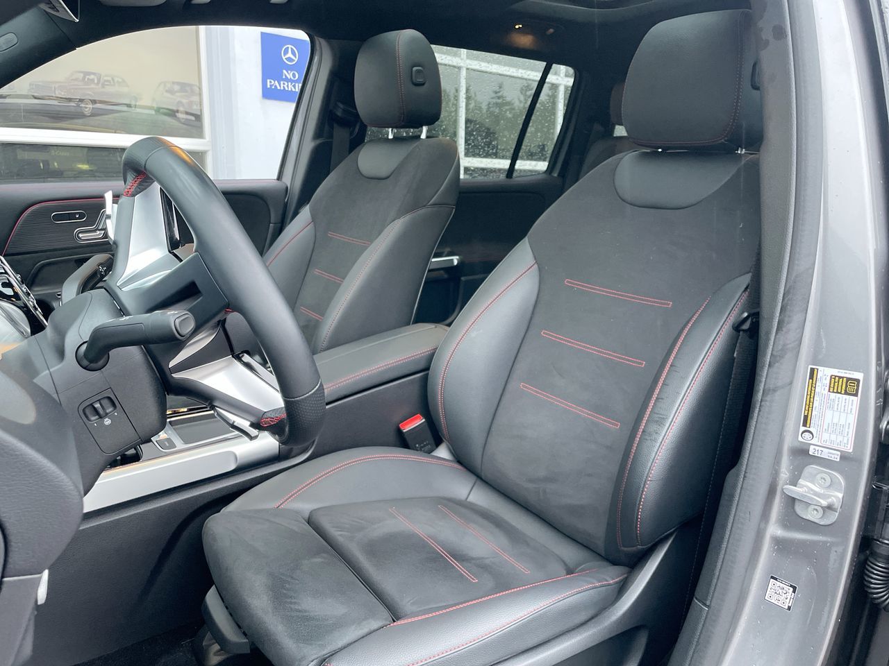 2024 Mercedes-Benz EQB300