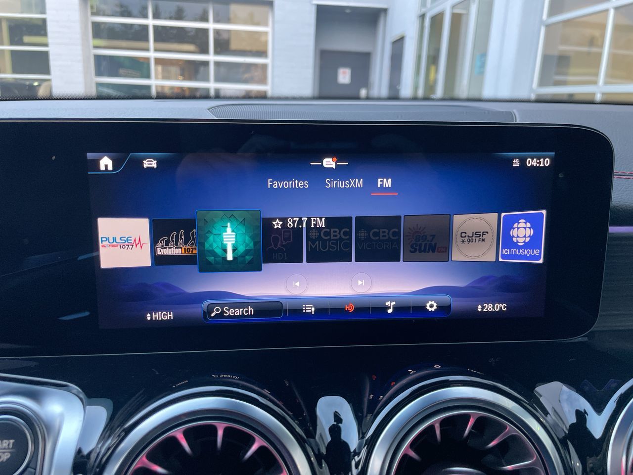 Mercedes-Benz EQB300  2024 à Richmond, Colombie-Britannique