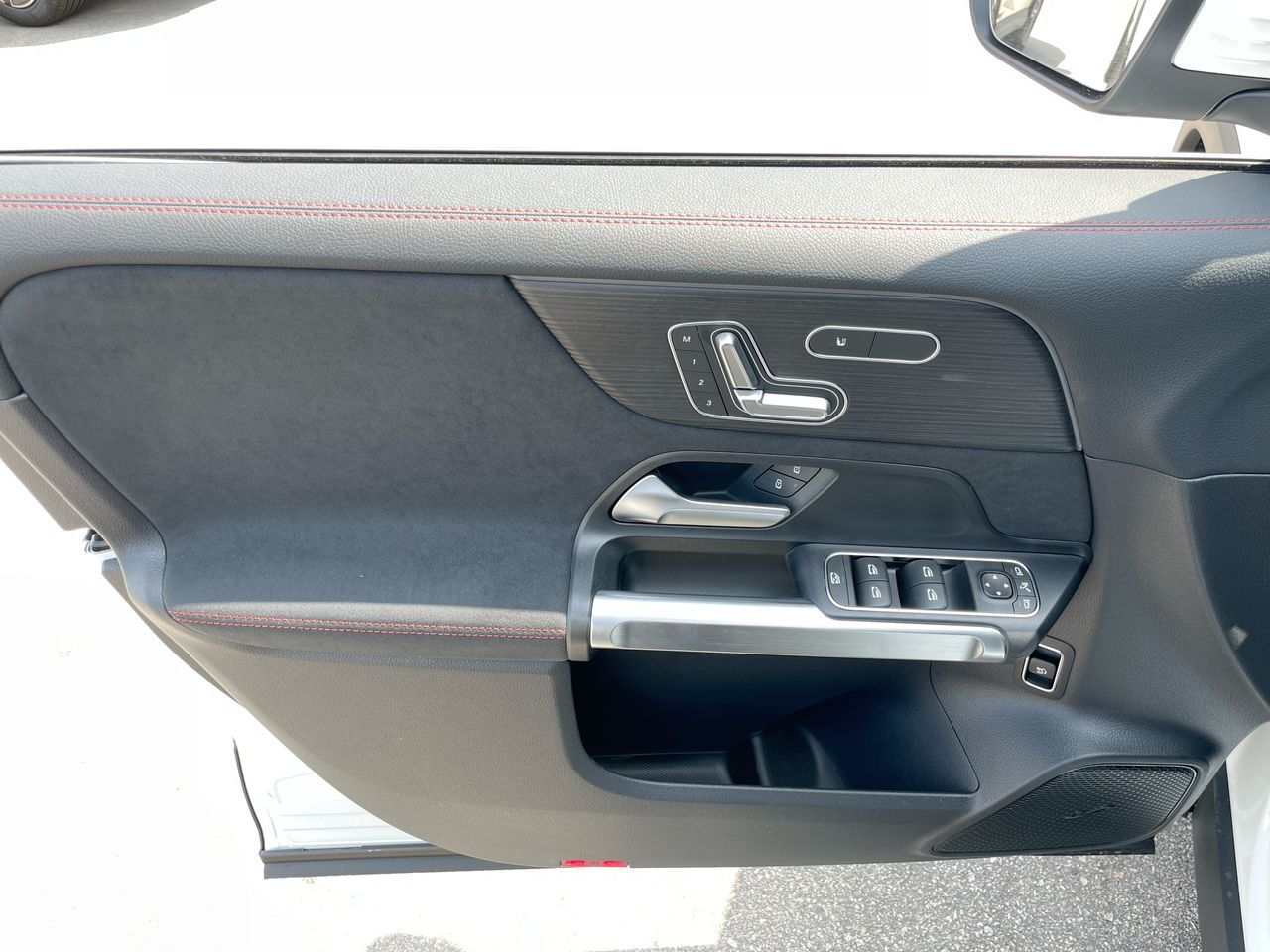 2025 Mercedes-Benz EQB in Richmond, British Columbia