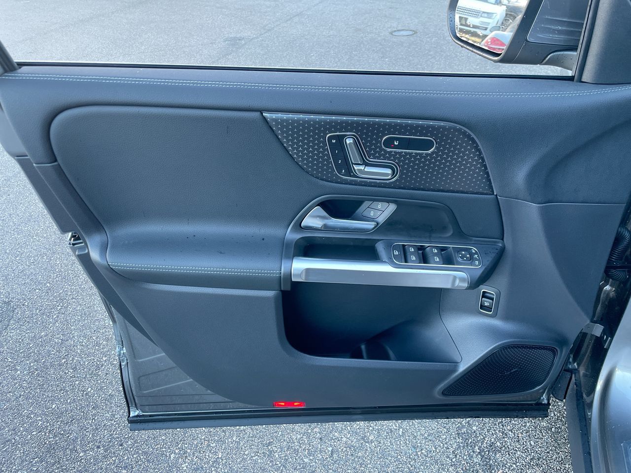 2025 Mercedes-Benz EQB in Richmond, British Columbia