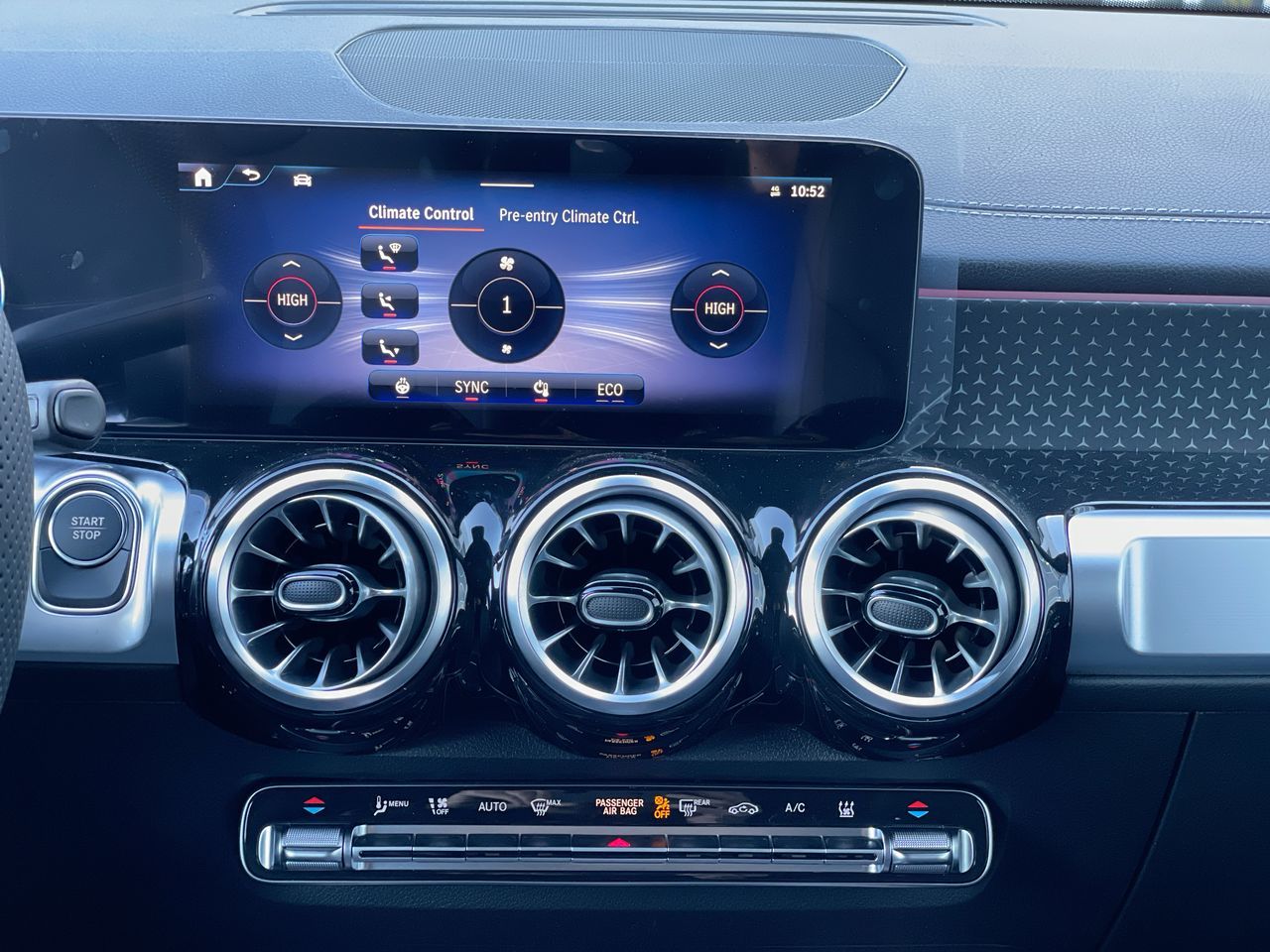 2025 Mercedes-Benz EQB in Richmond, British Columbia