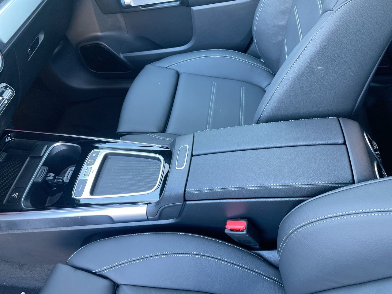 2025 Mercedes-Benz EQB in Richmond, British Columbia