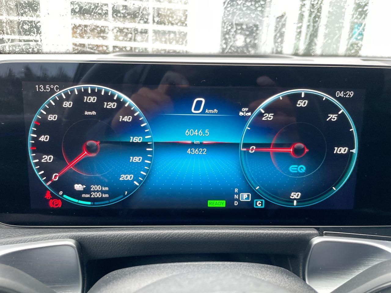 2023  EQB350