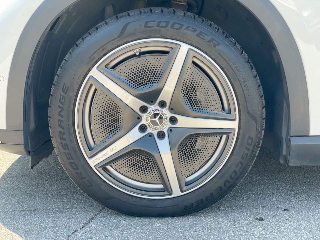 2023  EQE350