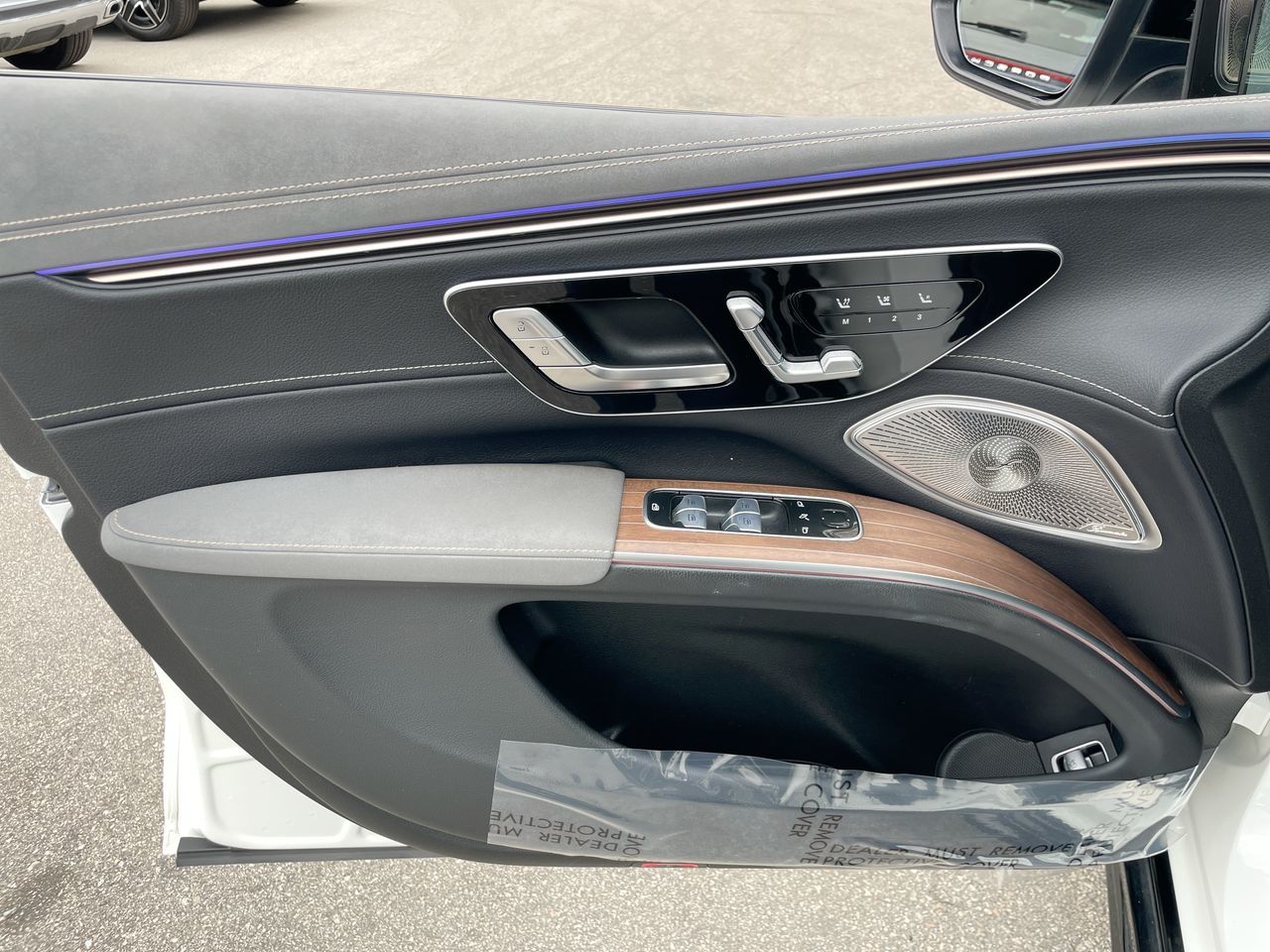 2023 Mercedes-Benz EQS450