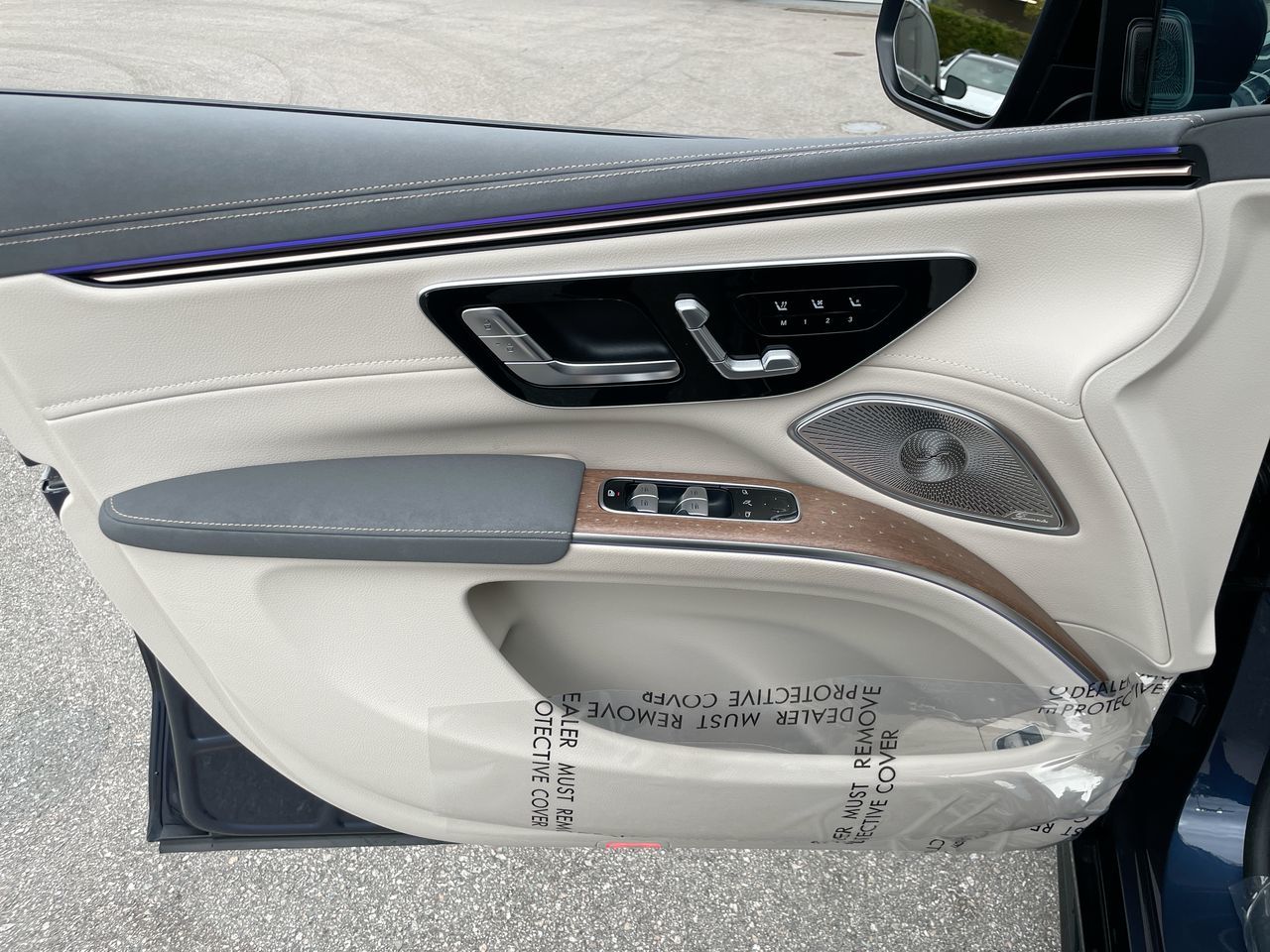 2023 Mercedes-Benz EQS450