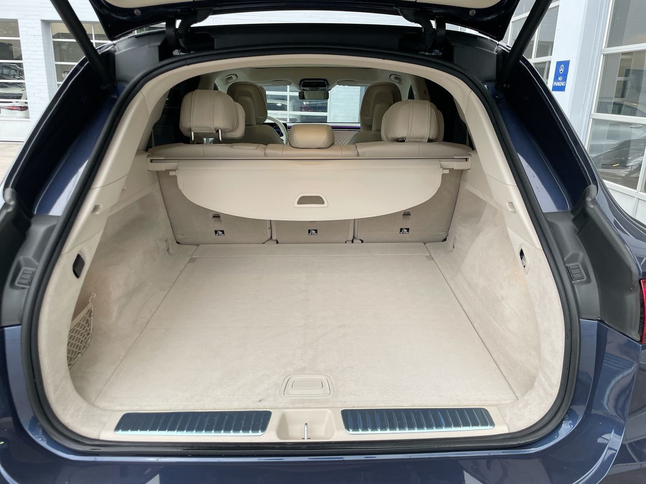 2023 Mercedes-Benz EQS450