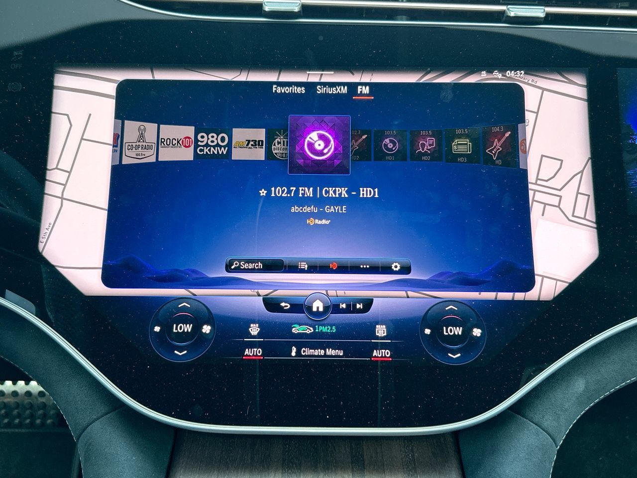 2022  EQS580