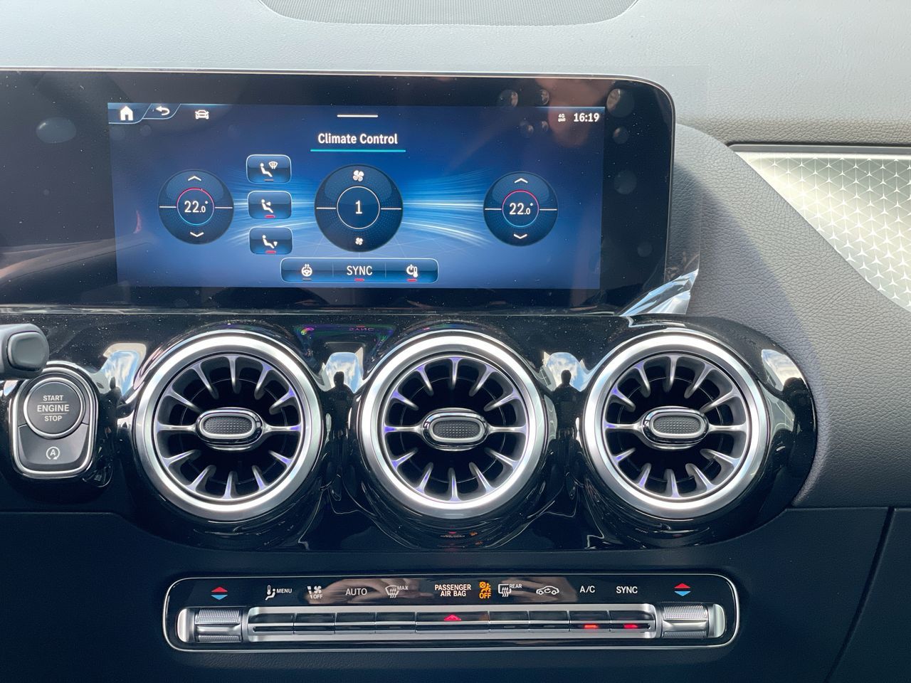 2026 Mercedes-Benz GLA