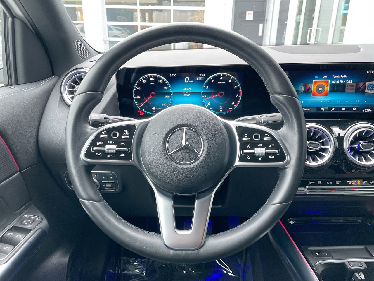 2022  GLA250