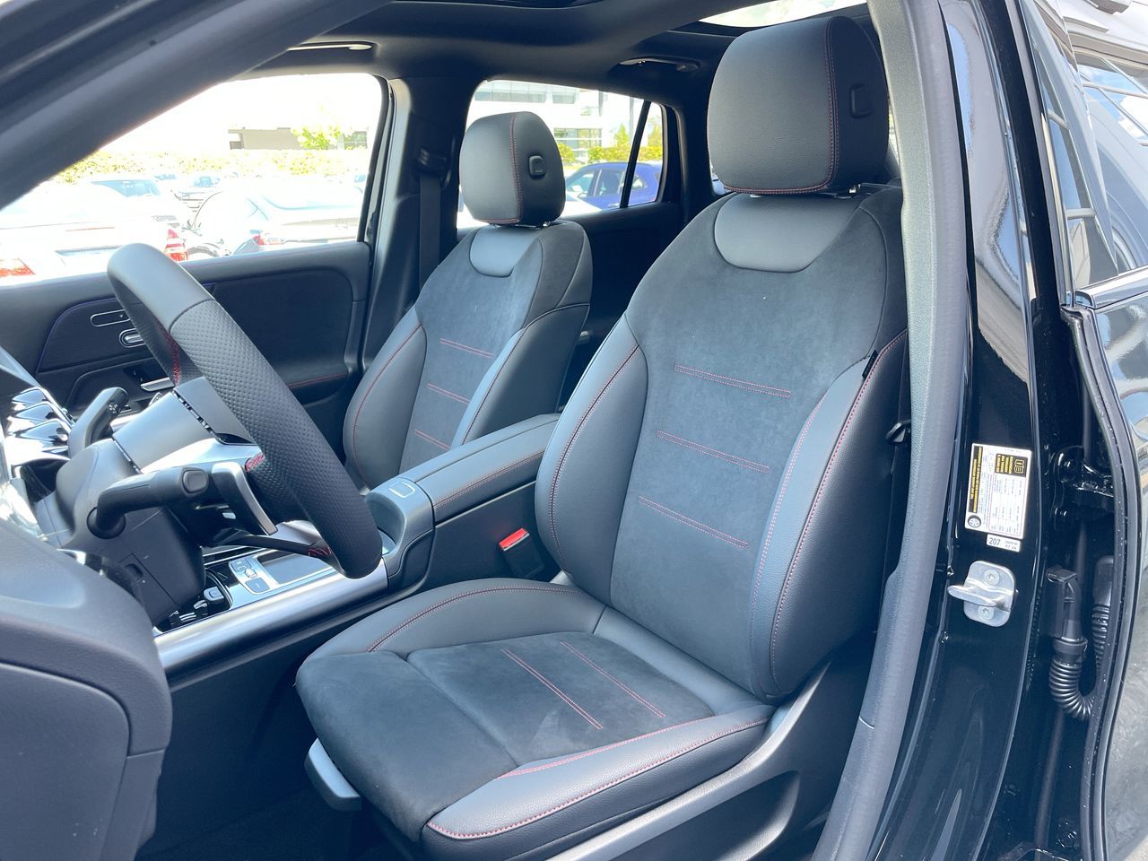 2025 Mercedes-Benz GLA