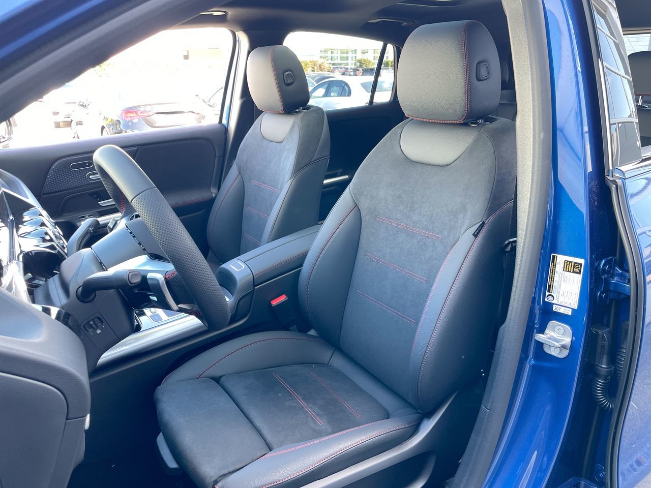 2025 Mercedes-Benz GLA