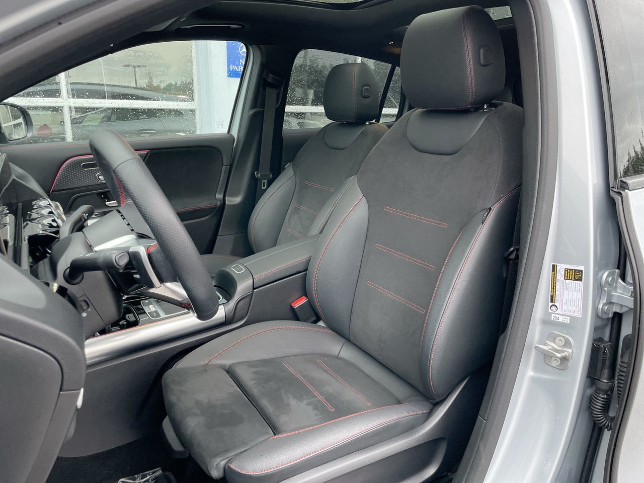 2025 Mercedes-Benz GLA250