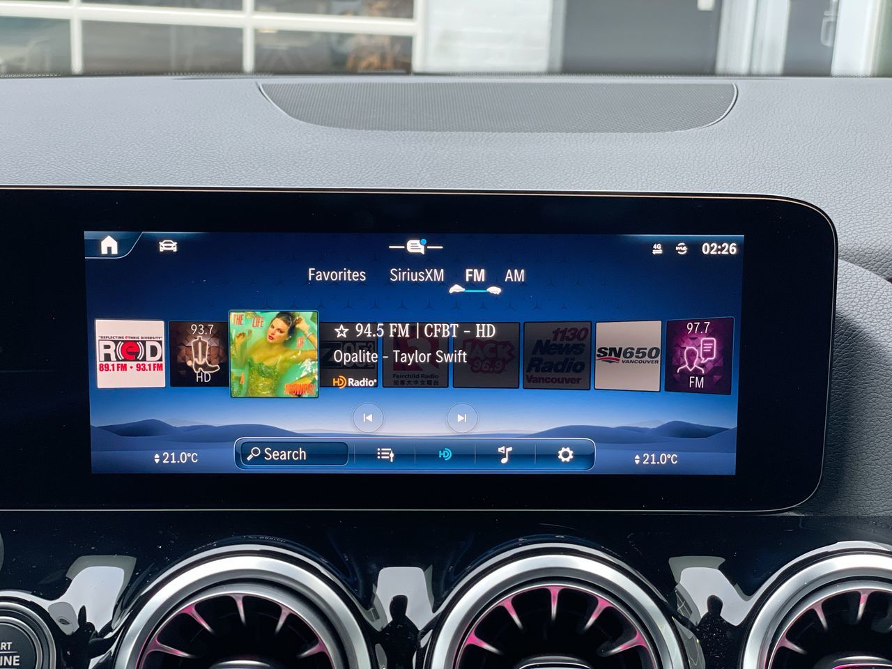 2025 Mercedes-Benz GLA250