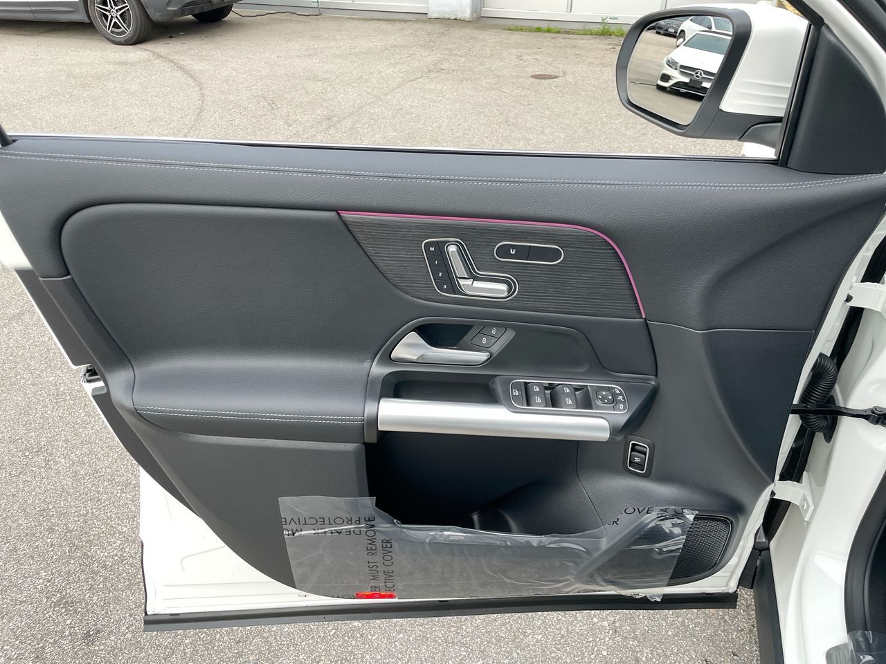 2025 Mercedes-Benz GLA250