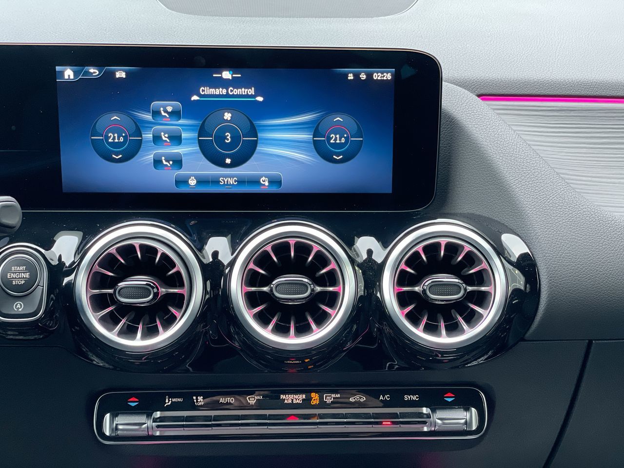 2025 Mercedes-Benz GLA250