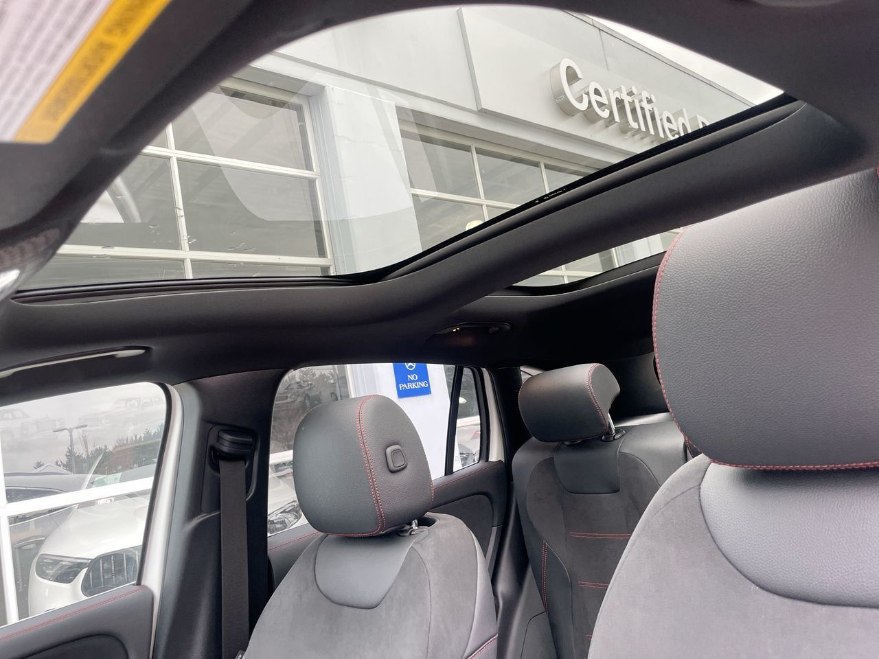 2025 Mercedes-Benz GLA250