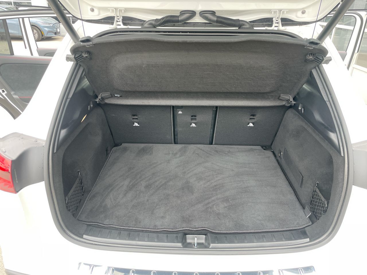 2025 Mercedes-Benz GLA250