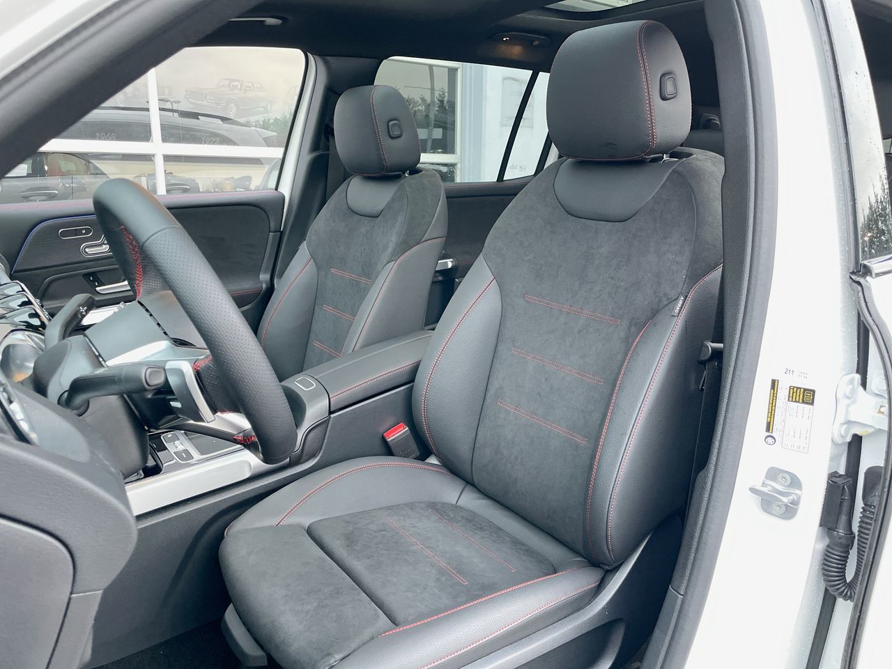 2025 Mercedes-Benz GLB in Richmond, British Columbia