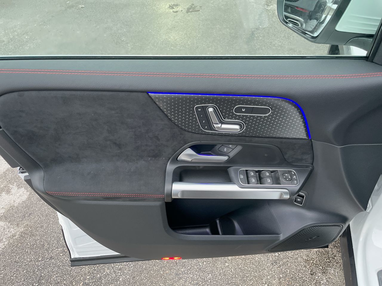 2025 Mercedes-Benz GLB in Richmond, British Columbia