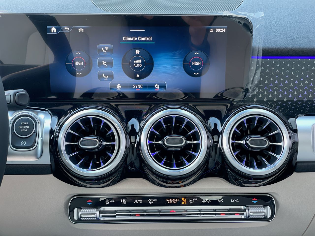 2025 Mercedes-Benz GLB in Richmond, British Columbia