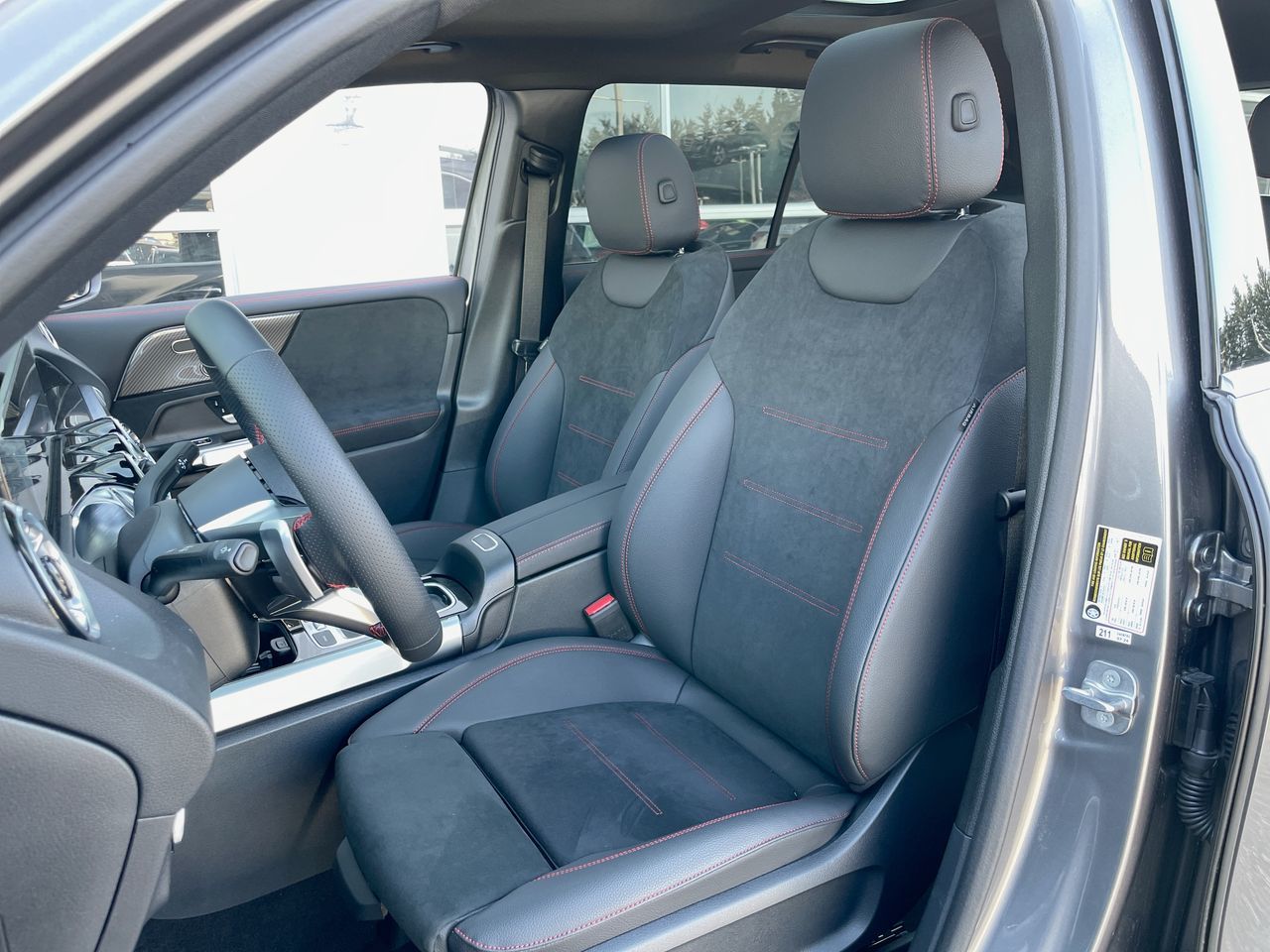 2025 Mercedes-Benz GLB in Richmond, British Columbia