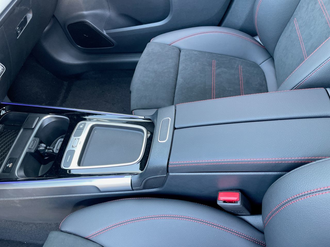 2025 Mercedes-Benz GLB in Richmond, British Columbia