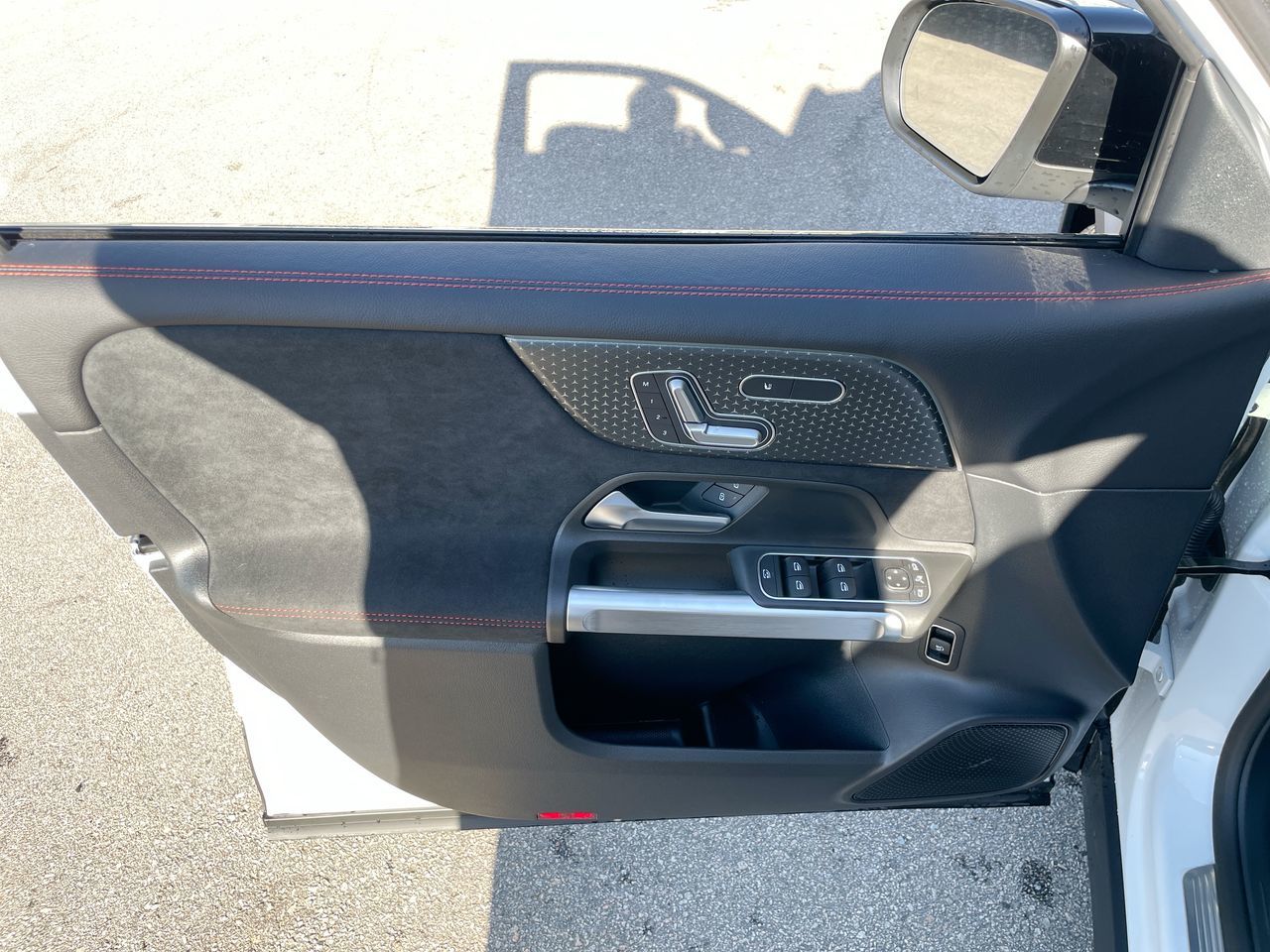 Mercedes-Benz GLB  2025 à Richmond, Colombie-Britannique