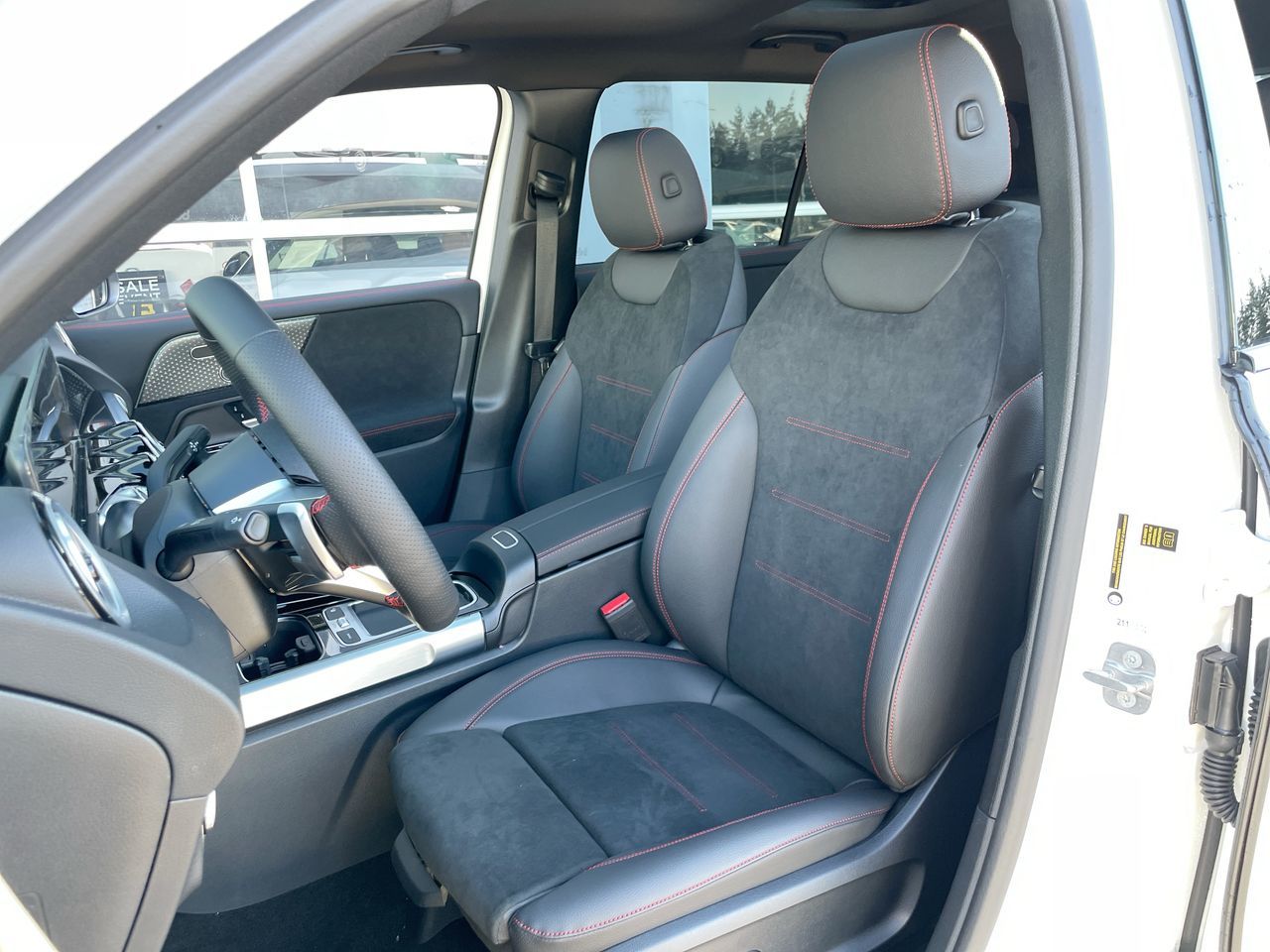 Mercedes-Benz GLB  2025 à Richmond, Colombie-Britannique